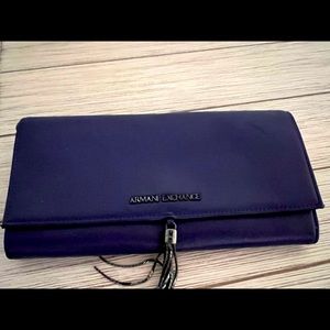 Purple leather wallet with tassel! Holds 10 cards zipper pocket, magnetic close